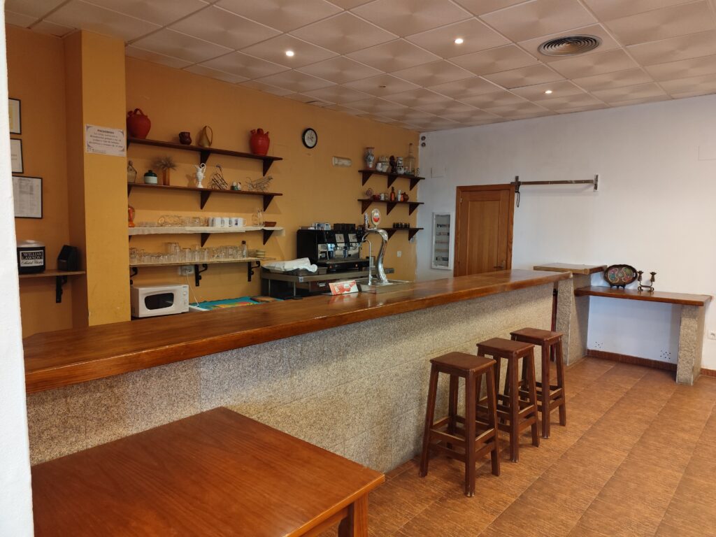 Noguera_Local 3_Local_Diapositiva