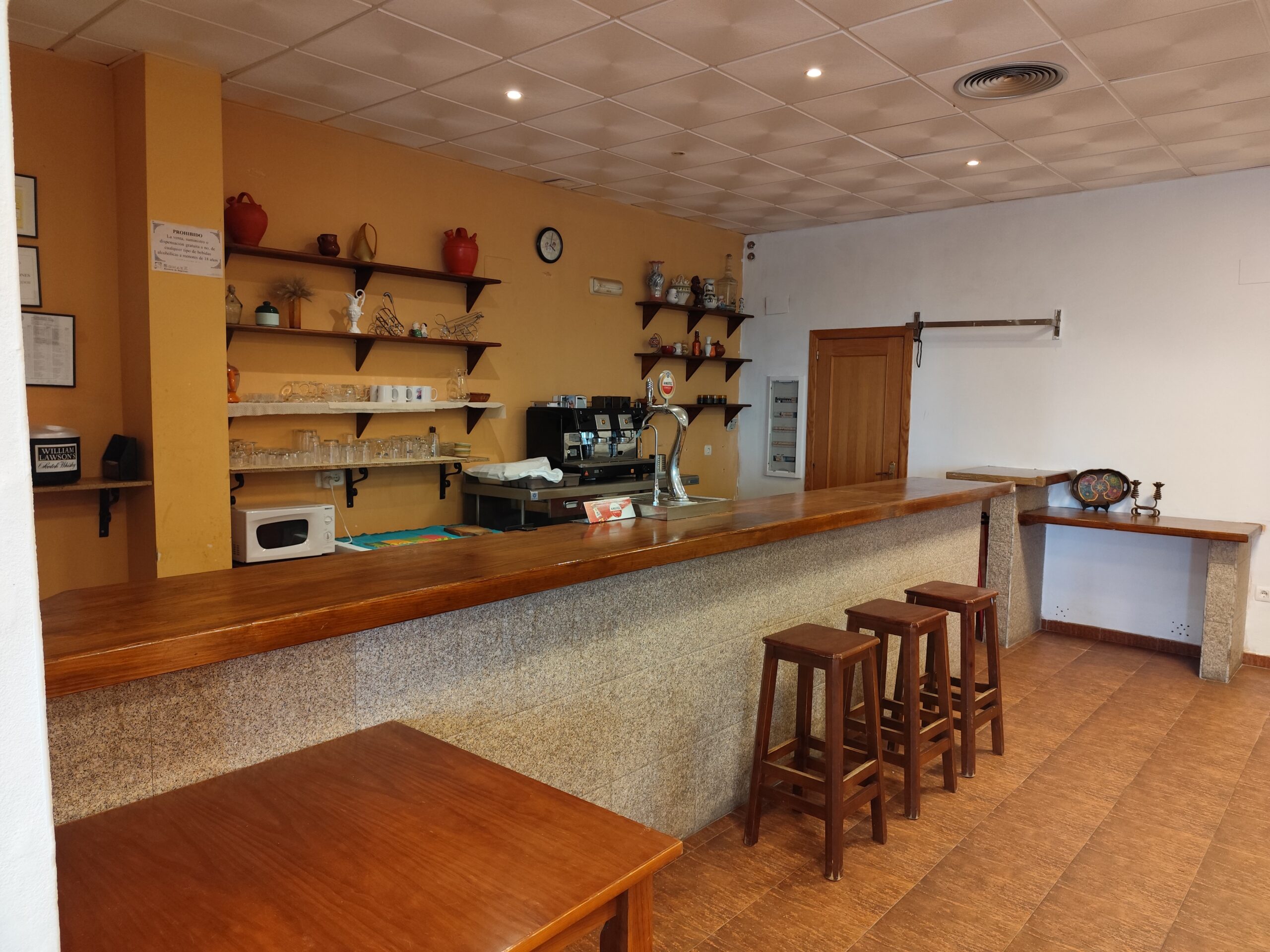 Noguera_Local 3_Local_Diapositiva