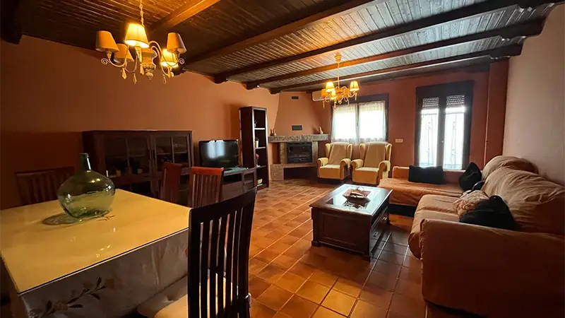 Vista de Noguera 1, apartamento rural en Villamiel totalmente equipado